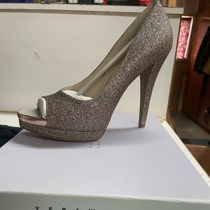 Vera Wang heels